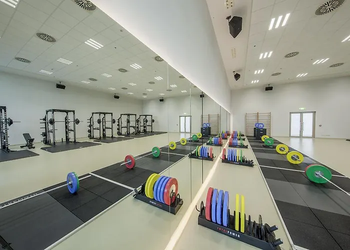 Gloria Sports Arena リゾート