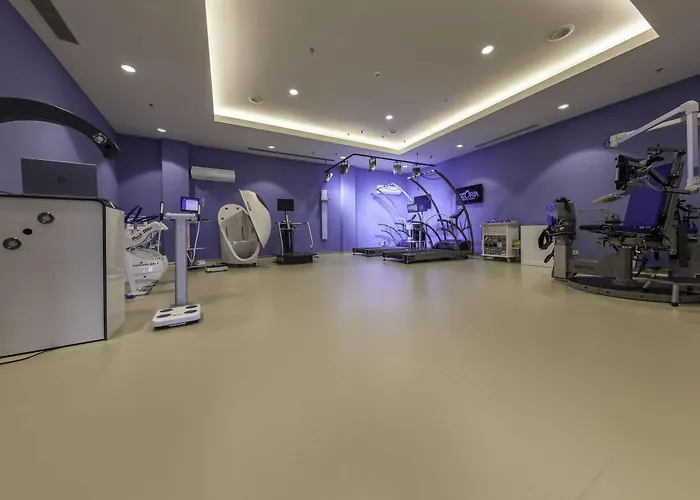 Gloria Sports Arena ベレキ