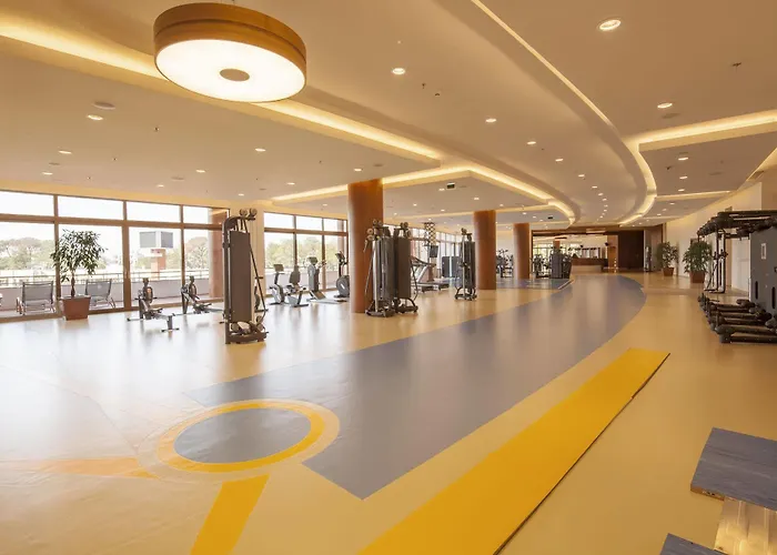 Gloria Sports Arena 5* ベレキ