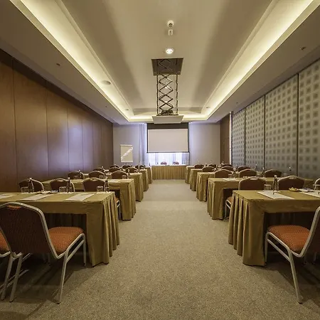 Gloria Sports Arena 5* באלאק